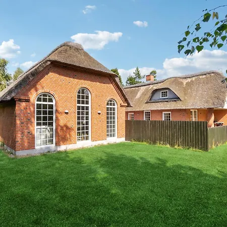 펜션 Gorgeous In Romo With Sauna