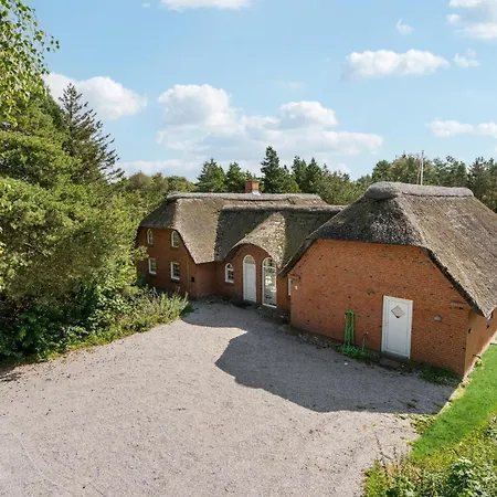 펜션 Gorgeous In Romo With Sauna *